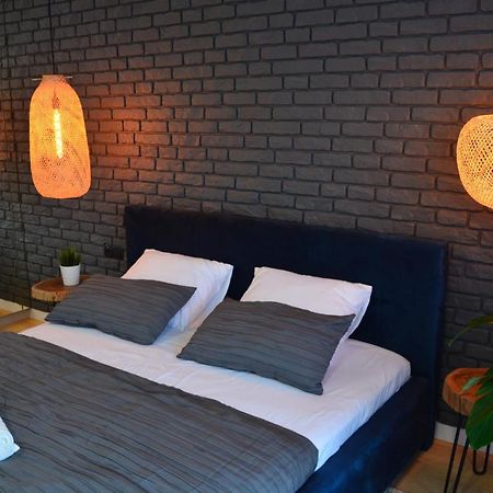 Last Floor Apartment - Krakow City Center Close To Old Town 外观 照片